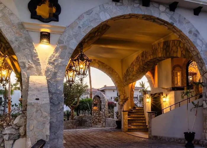Castle With Rooftop Sea Views *