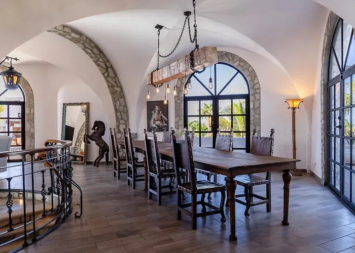 Villa Castle With Rooftop Sea Views Cabo San Lucas