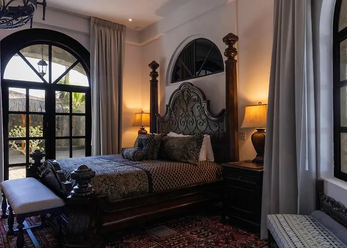 Villa Castle With Rooftop Sea Views Cabo San Lucas