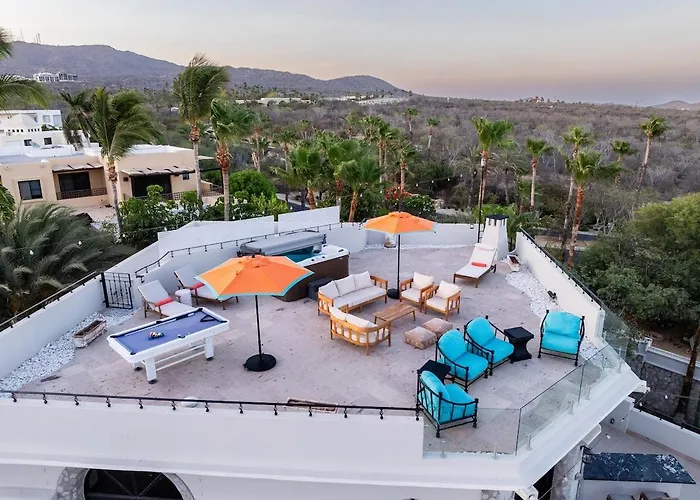 Villa Castle With Rooftop Sea Views